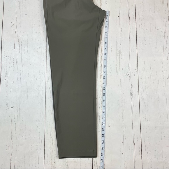 Vuori Miles Ankle Pant - Picture 6 of 16